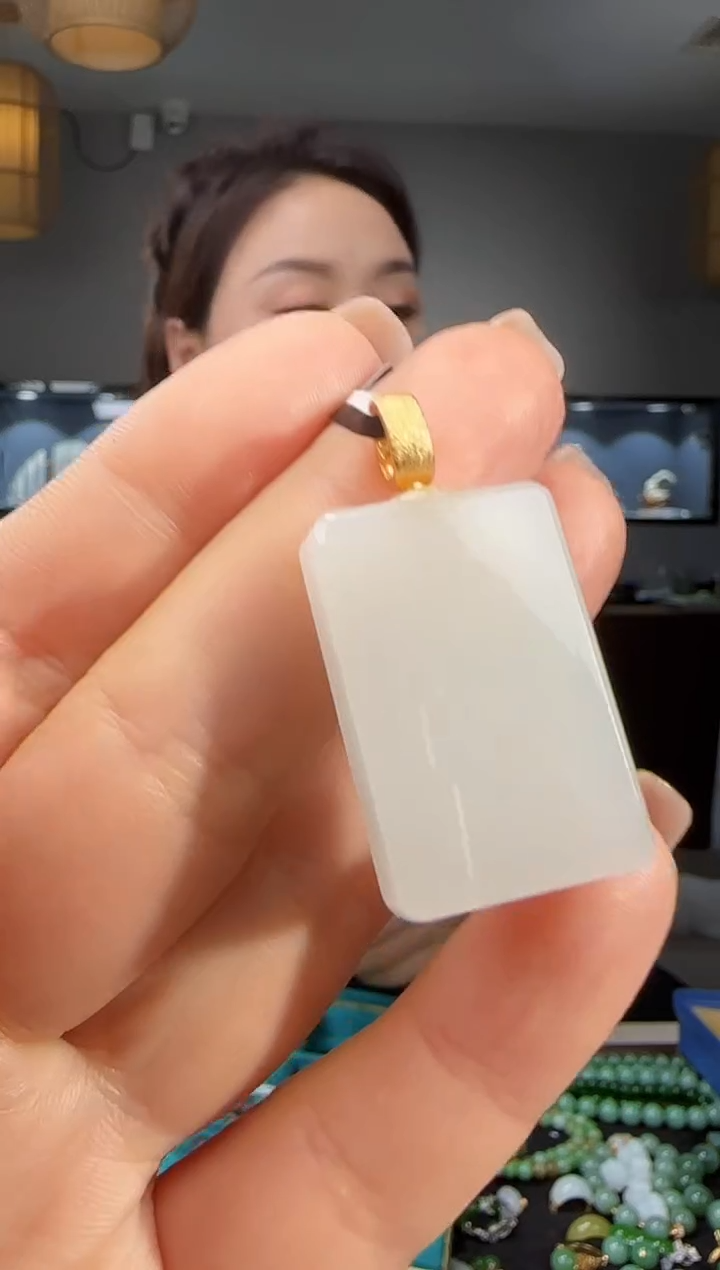 吊坠(不含链)银S925镶嵌和田玉大的 