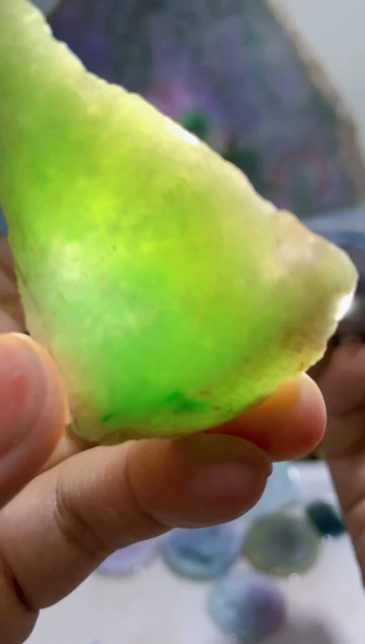 裸石翡翠旺****意0蒙0翡翠珠宝39