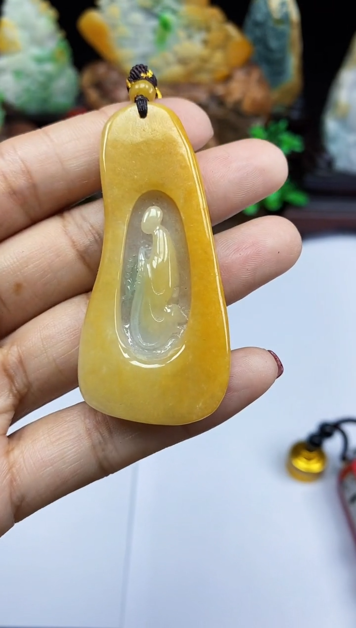 【闪购商品】翡翠颈饰未镶嵌翡翠A货