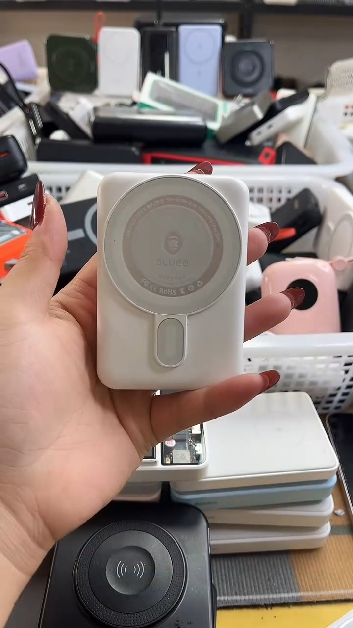 M*李 精美数码配件数据线 一号链接直