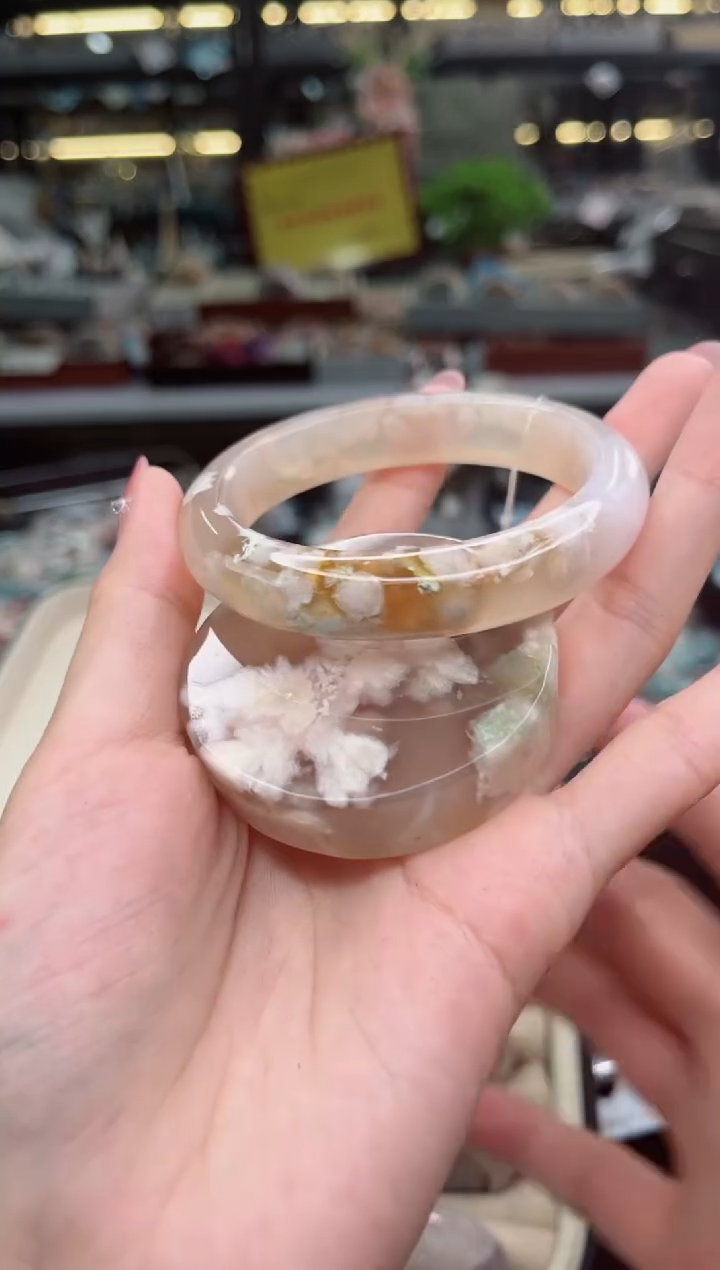 【闪购商品】石英质玉手镯未镶嵌56圈口（赠品镯心）3855488