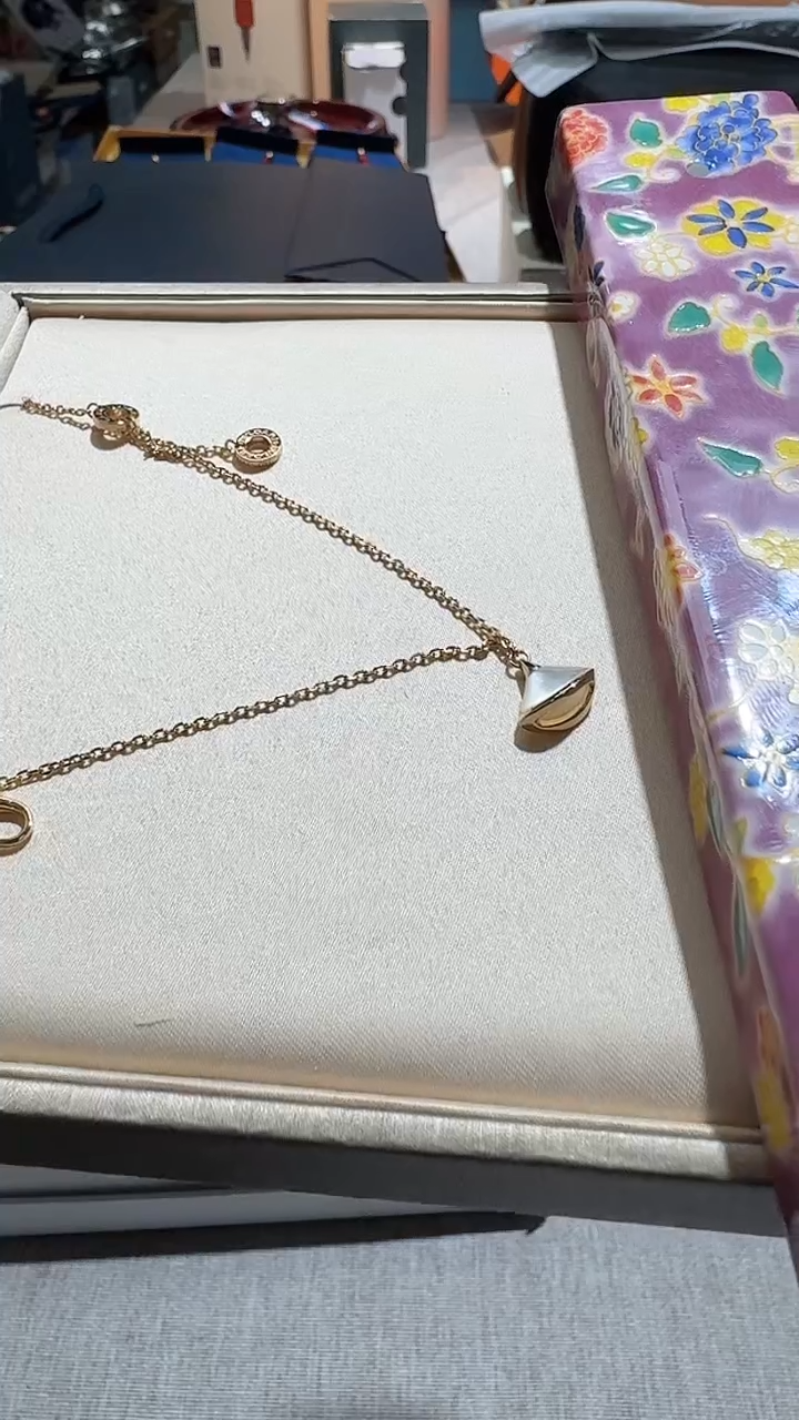 【闪购商品】瓷片正品保真，清库存