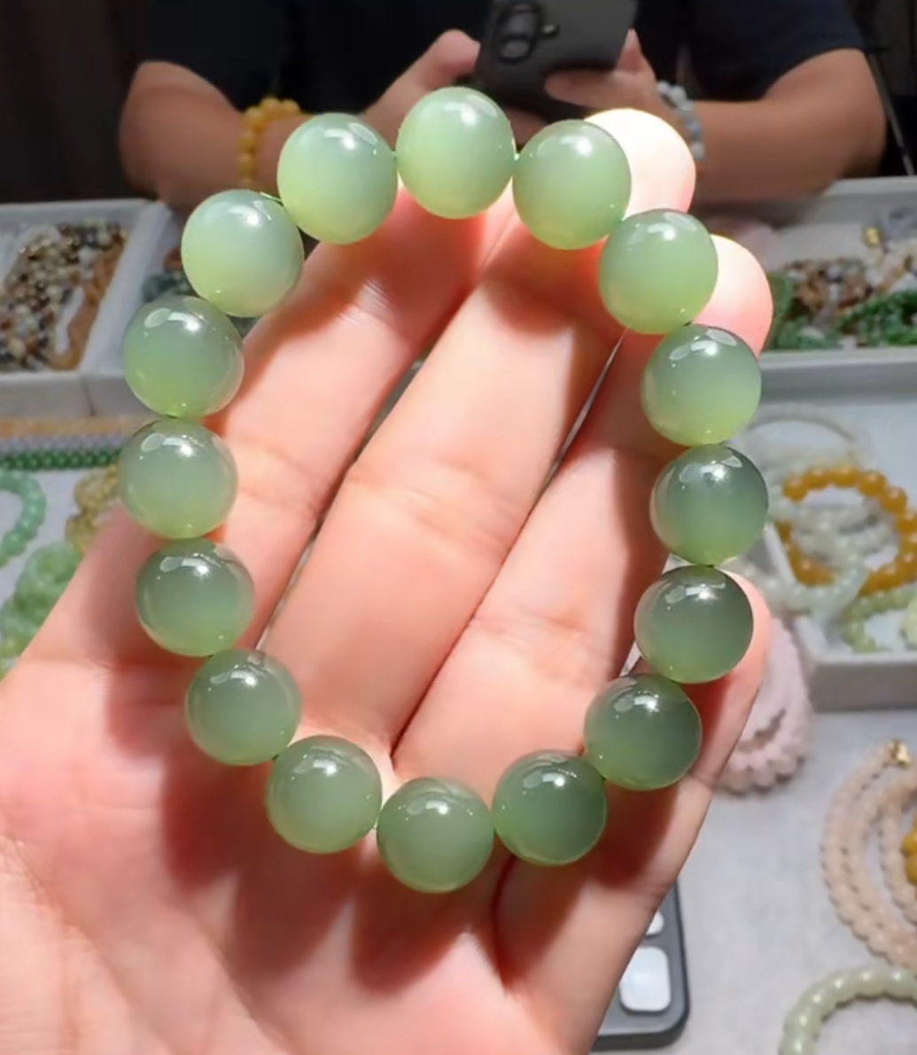 元实珠宝】和田玉湖水绿猫眼手串卡12