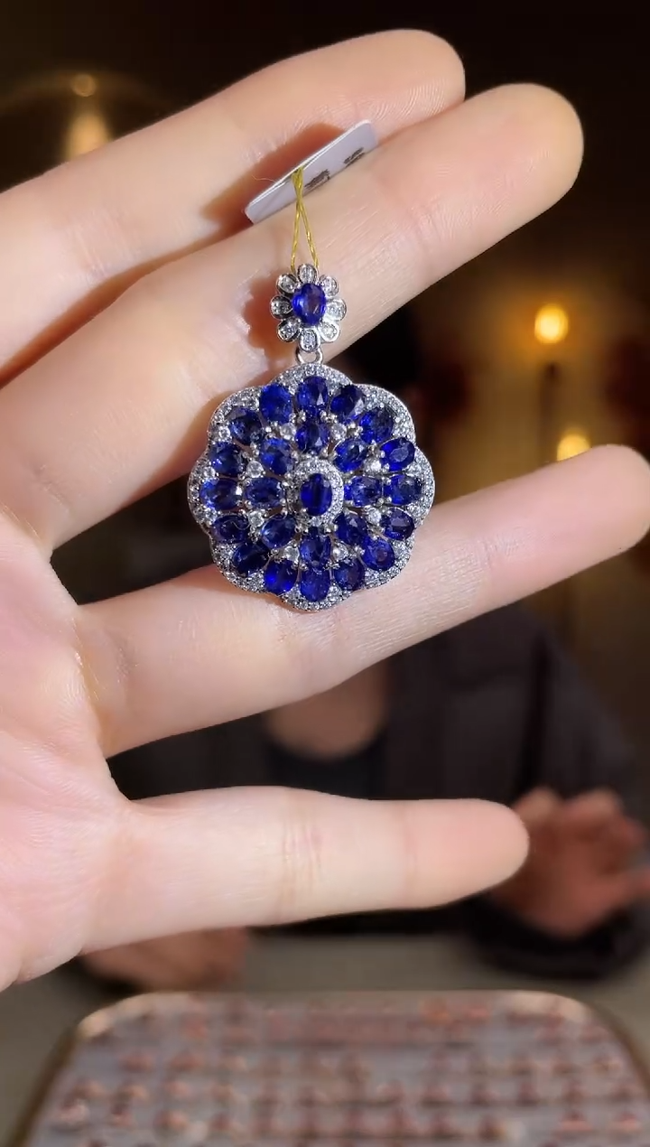 颈饰蓝宝石银S925镶嵌颈饰