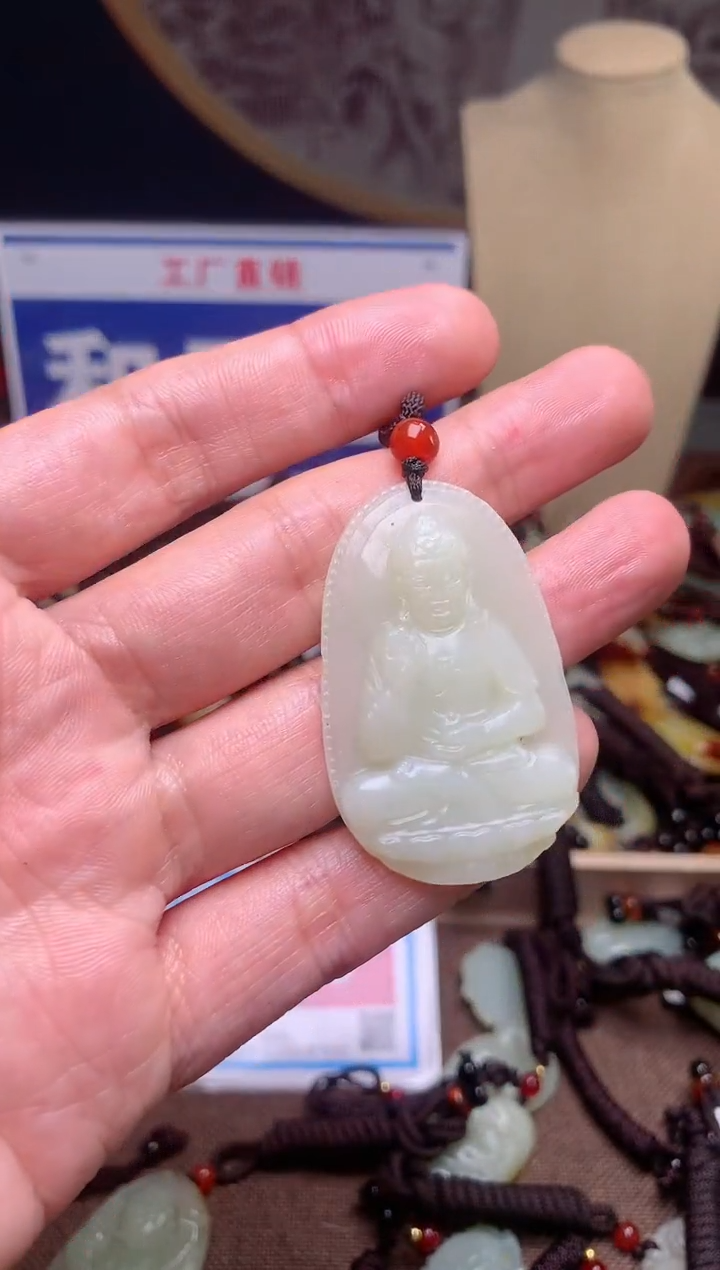 【闪购商品】和田玉颈饰未镶嵌1