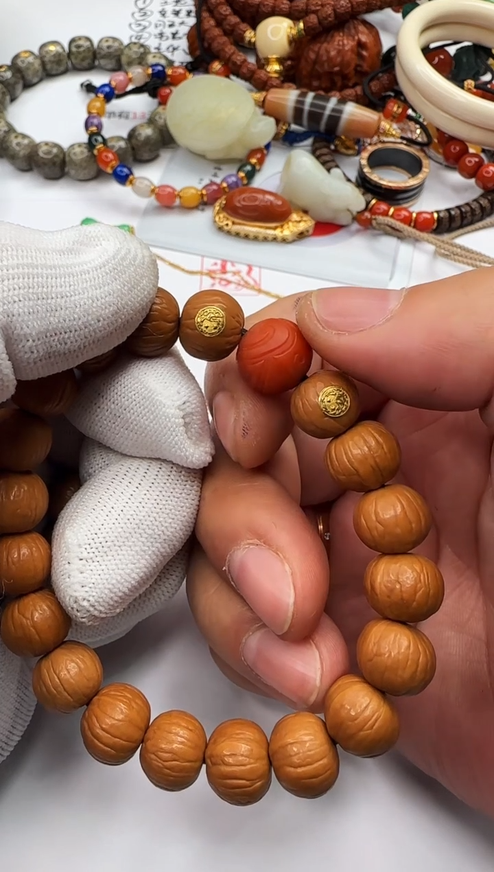 【闪购商品】核桃手串18K金镶嵌猴头核桃 手串