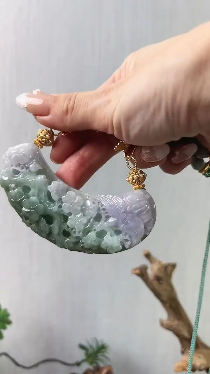 【闪购商品】翡翠颈饰未镶嵌喜上眉梢