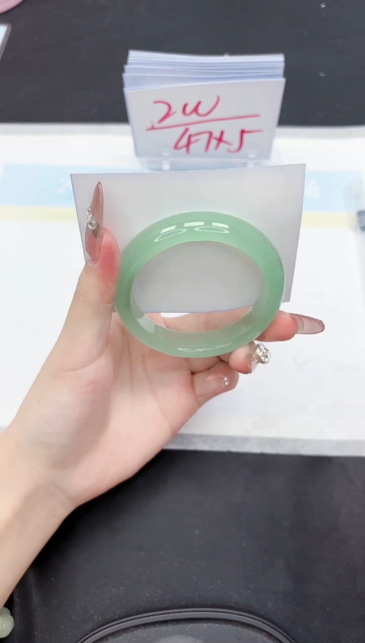 【闪购商品】石英质玉手镯未镶嵌417-56.3