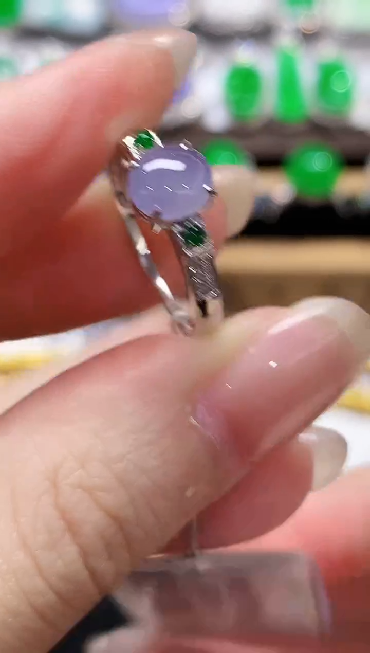 18K金镶嵌戒指翡翠SY多样性发其一