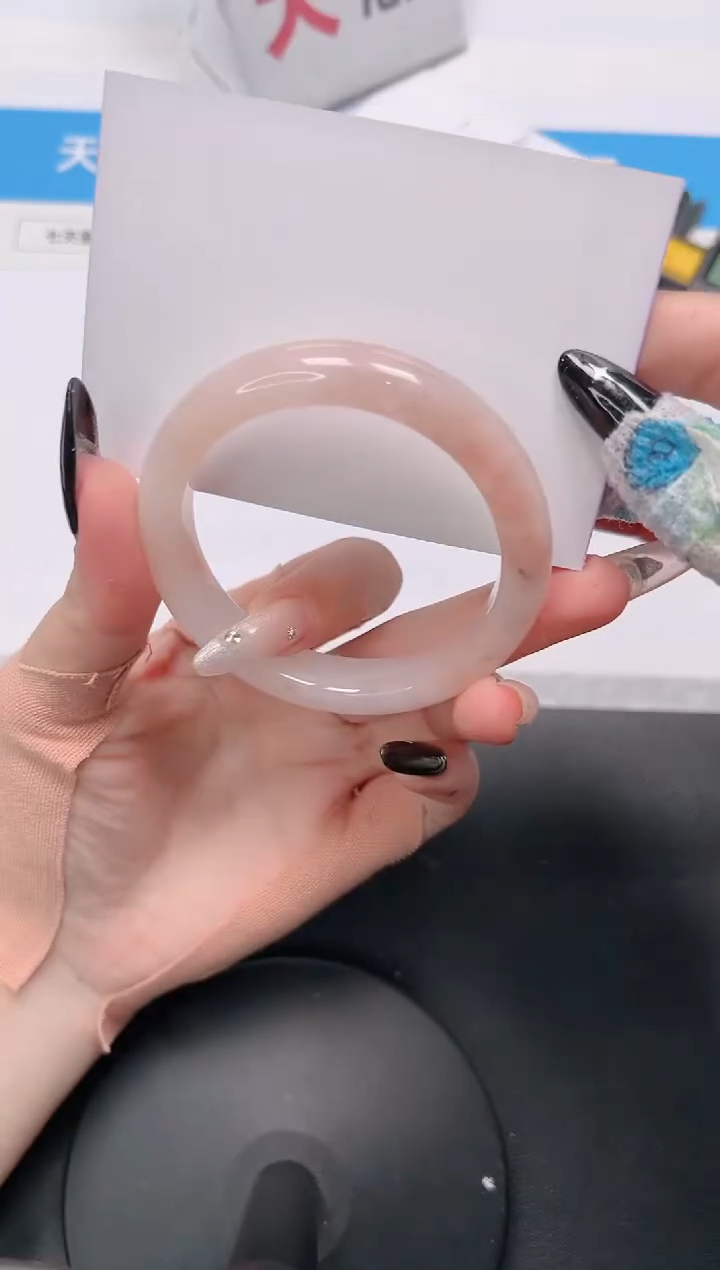 【闪购商品】石英质玉手镯未镶嵌164-桃花51.3