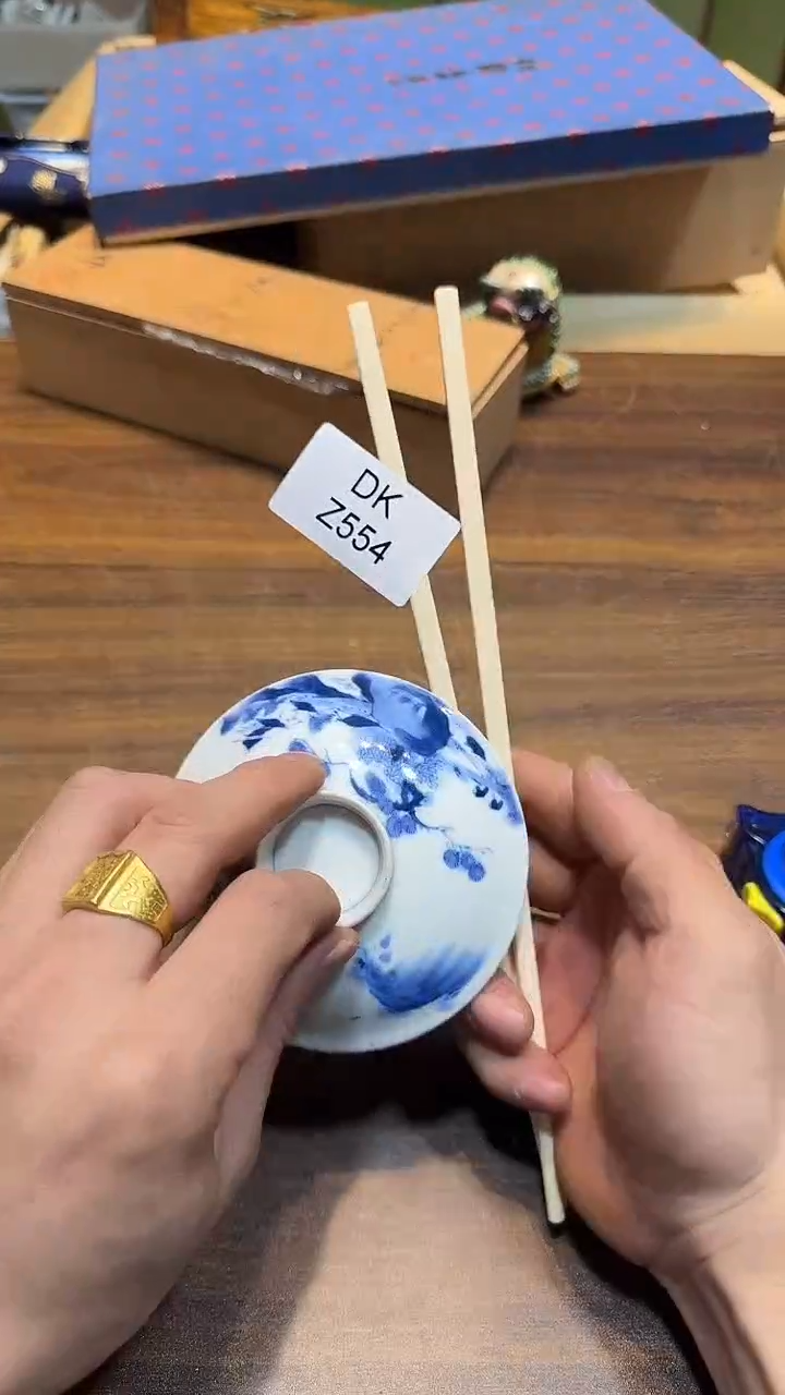 瓷片祺*哈哈哈哈哈554