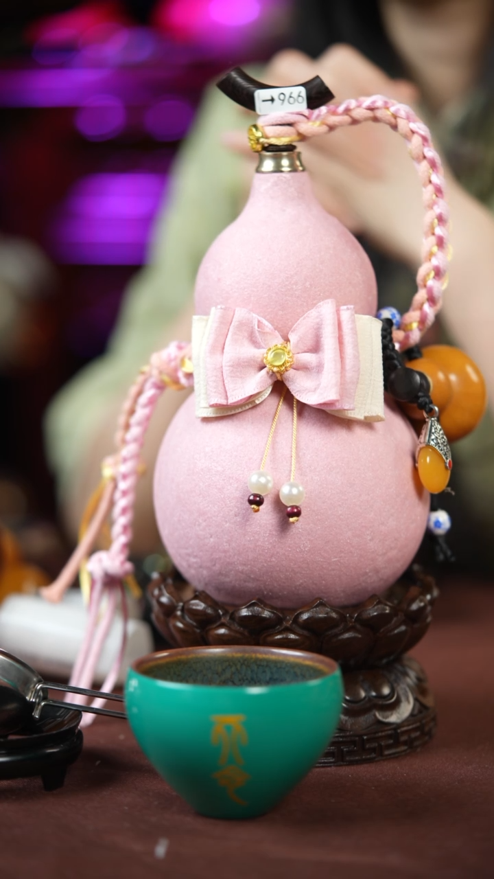 【闪购商品】966号550ml左右的非遗漆器酒葫芦