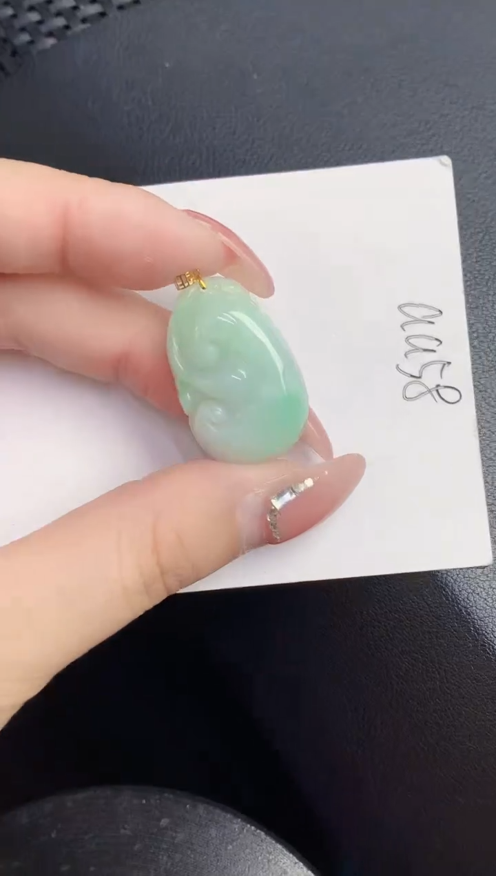 【闪购商品】翡翠颈饰18K金镶嵌000000000