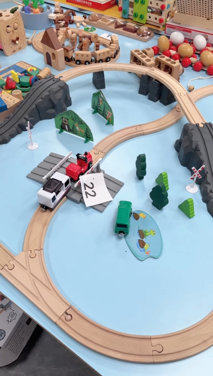 木电动火车头轨道(22)