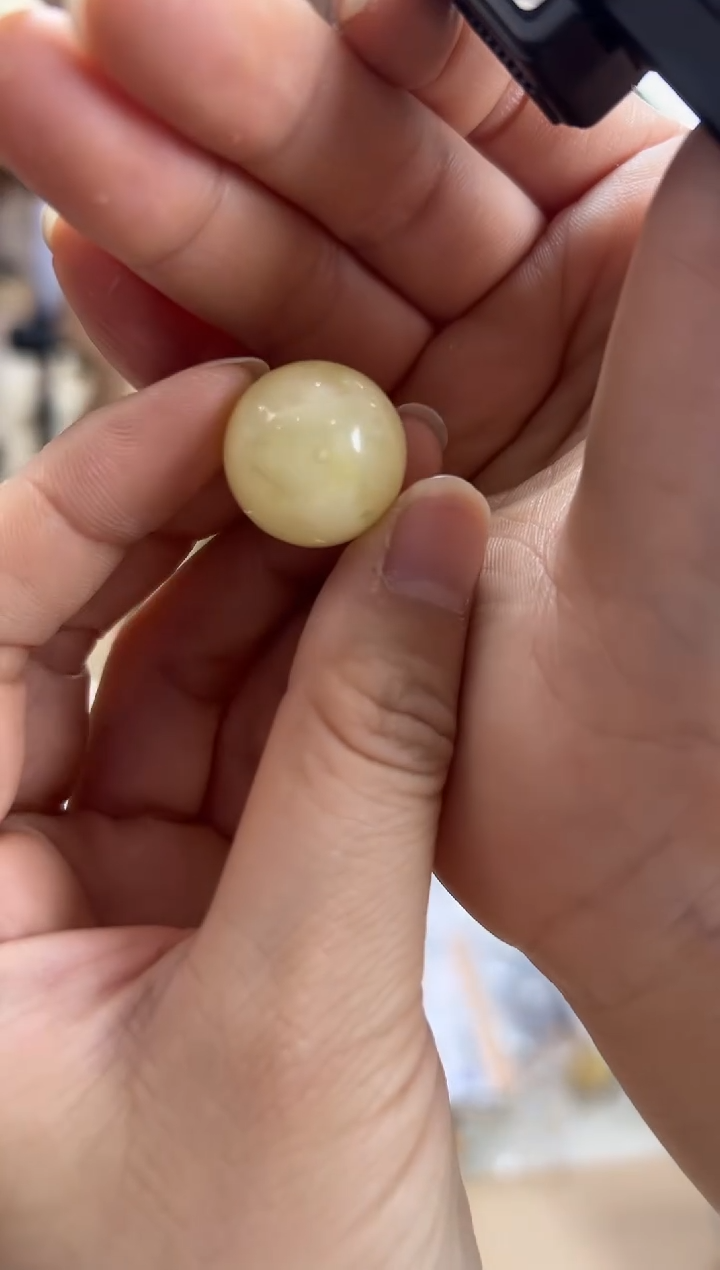 【闪购商品】蜜蜡裸石未镶嵌蜜蜡吊坠