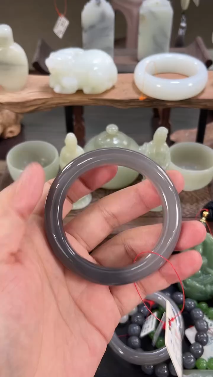 【闪购商品】和田玉手镯未镶嵌青海烟紫 56圈 9007269