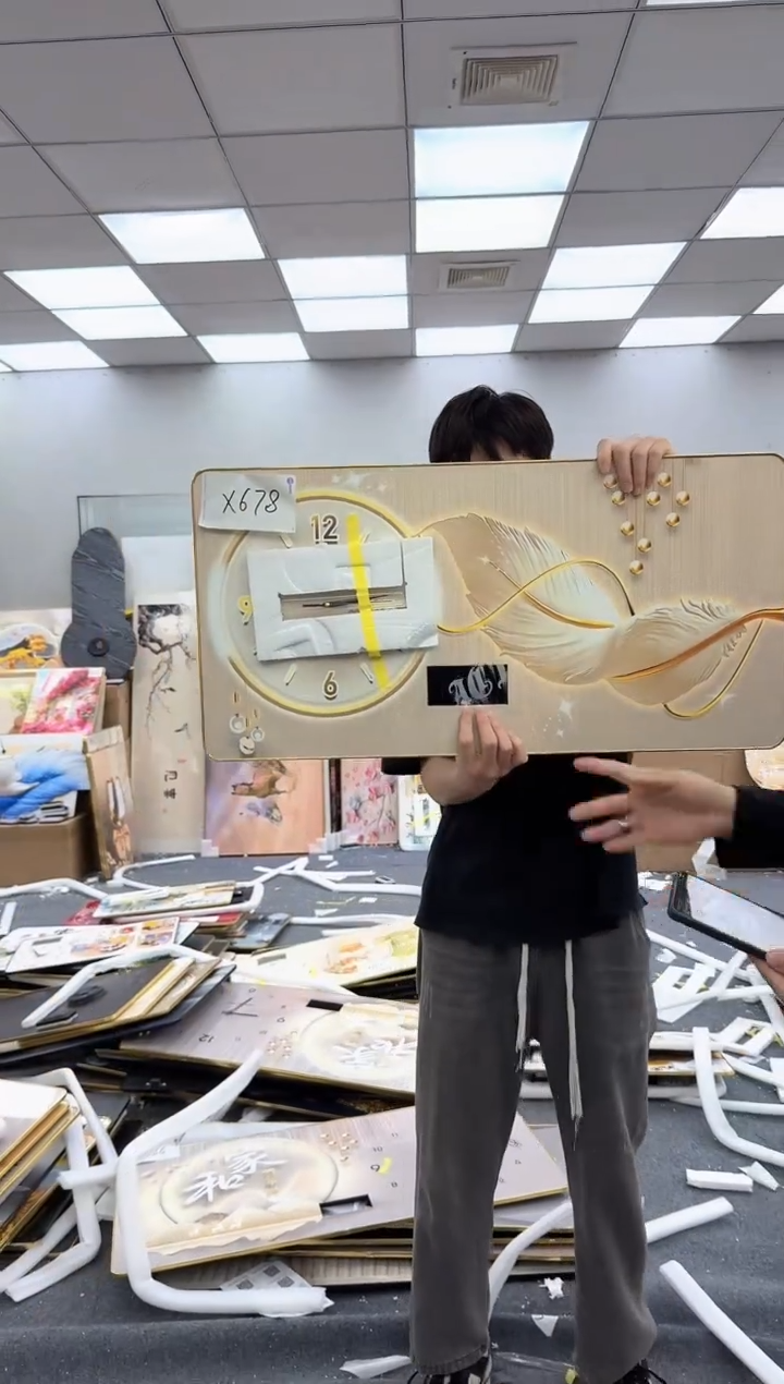 圆形孤品微瑕黑马闪购X678