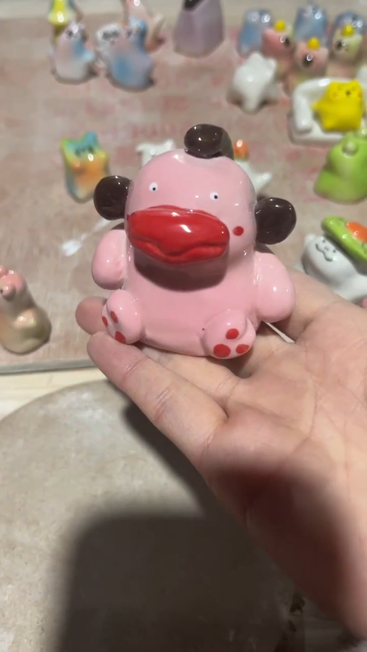 【闪购商品】摆件129微瑕手工陶瓷摆件