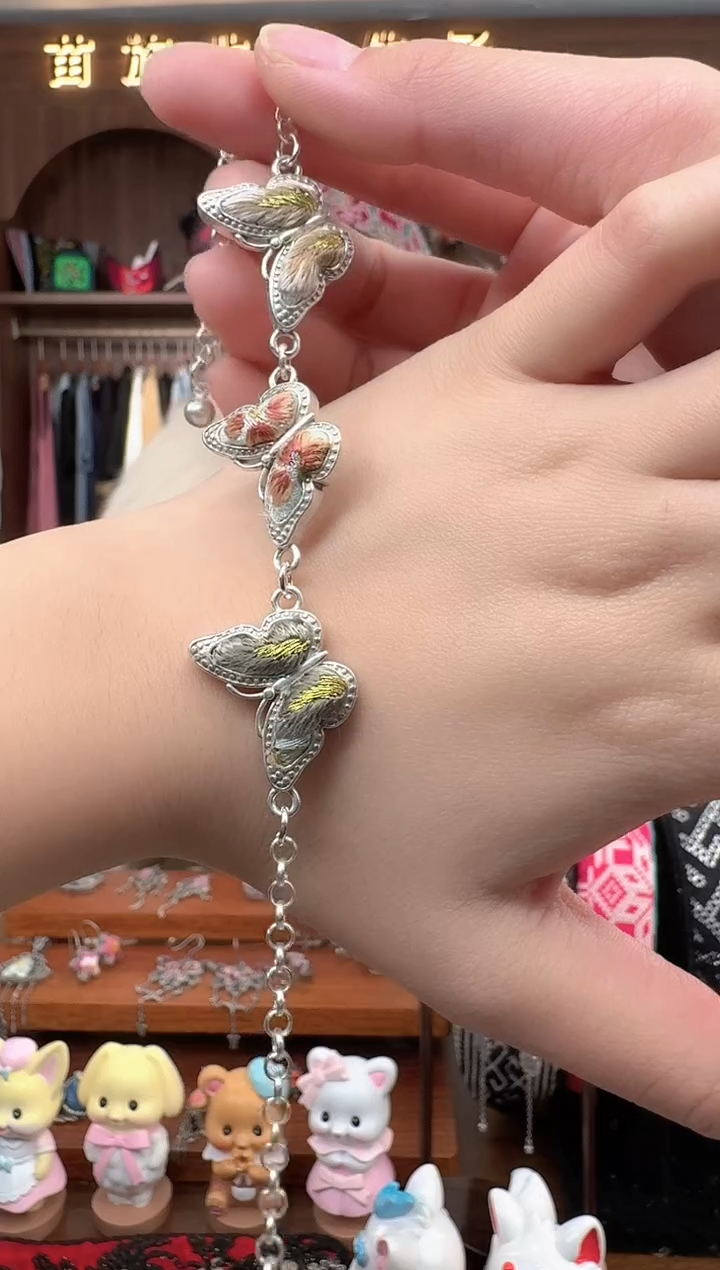 【闪购商品】织绣扶光苗绣传承90