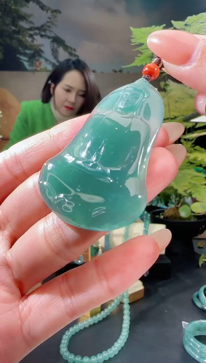 【闪购商品】翡翠吊坠(不含链)未镶嵌观音多样性发一