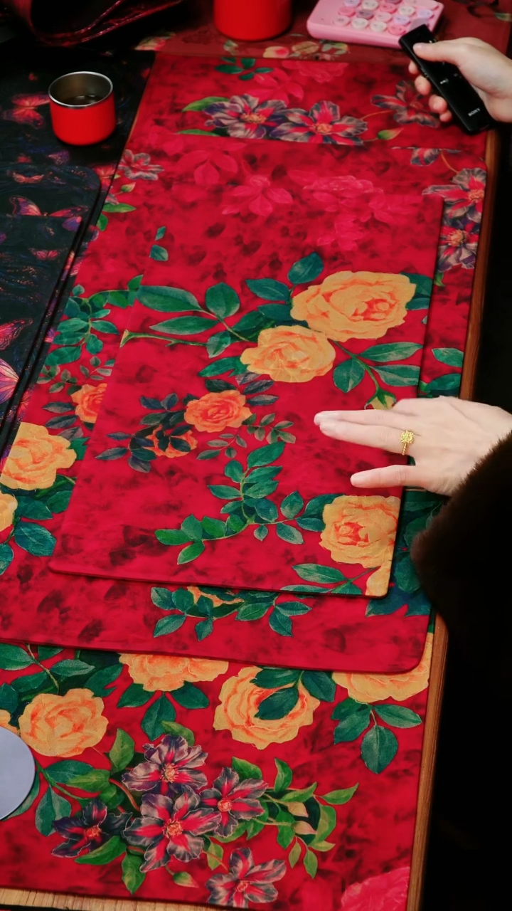 【闪购商品】别具一阁布艺尺寸50+24