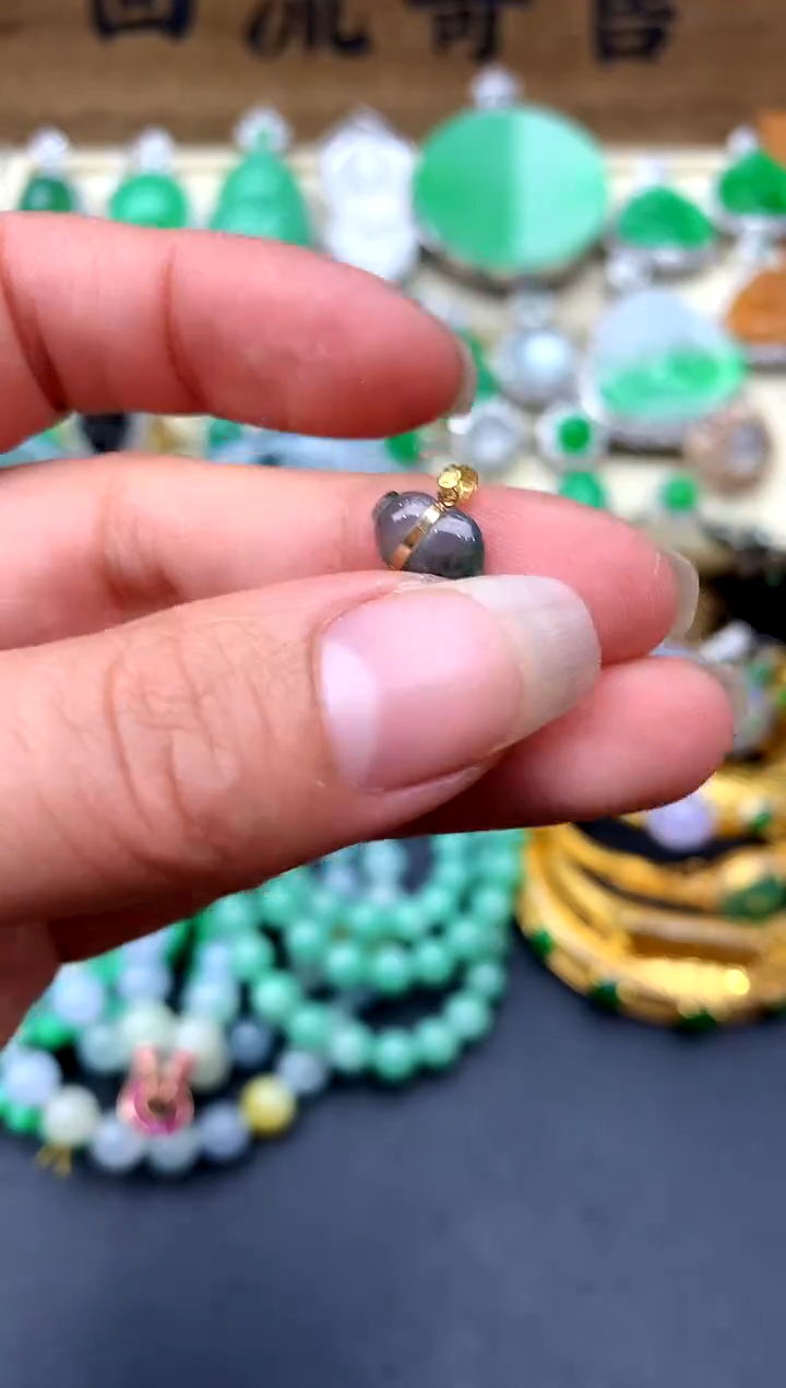 【闪购商品】翡翠颈饰18K金镶嵌223-中国好珍宝