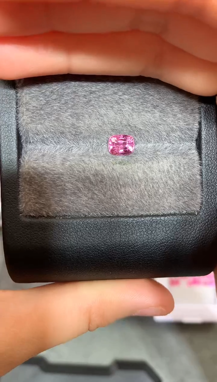 【闪购商品】定制尖晶石裸石未镶嵌枕型 丁香色调 1.19ct