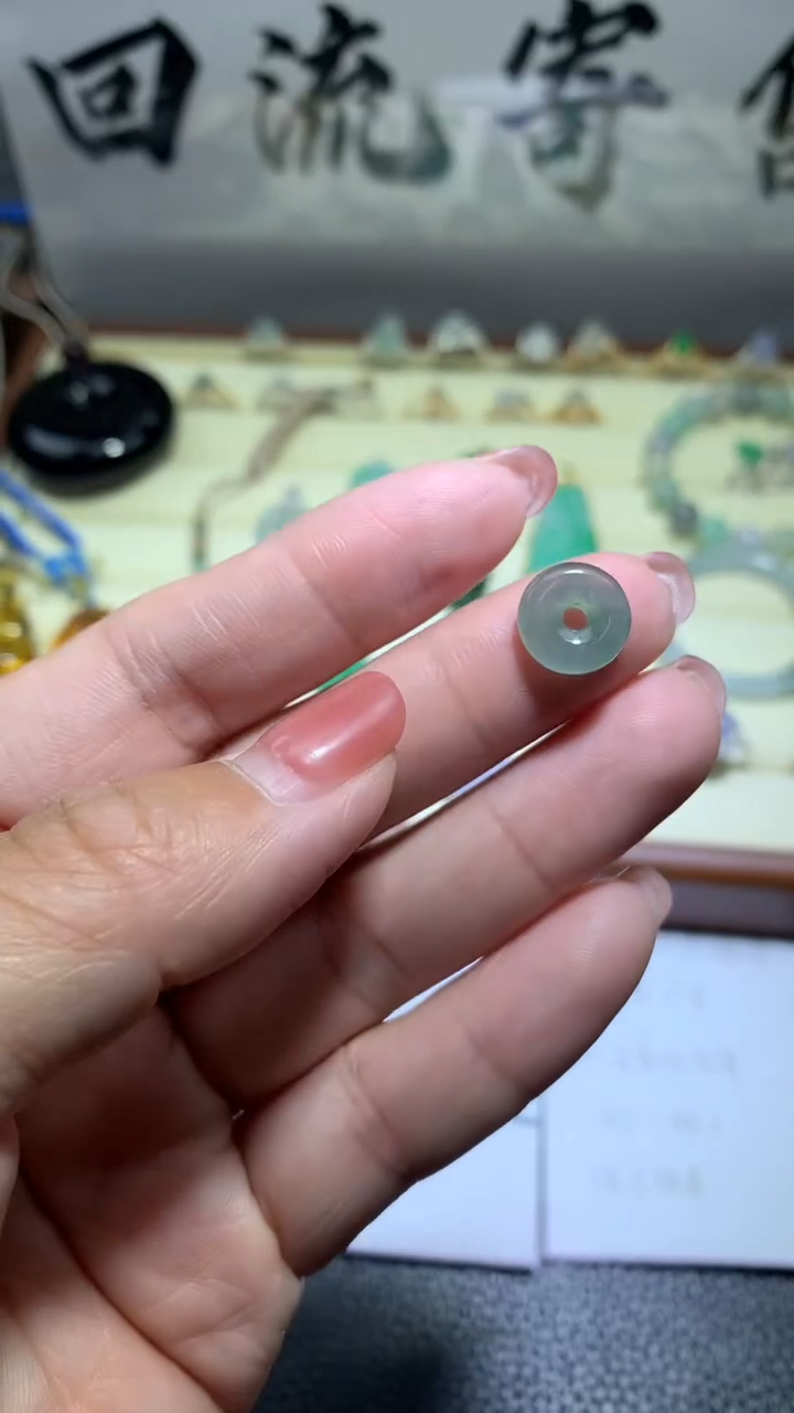 【闪购商品】翡翠颈饰未镶嵌050天然缅甸翡翠A货