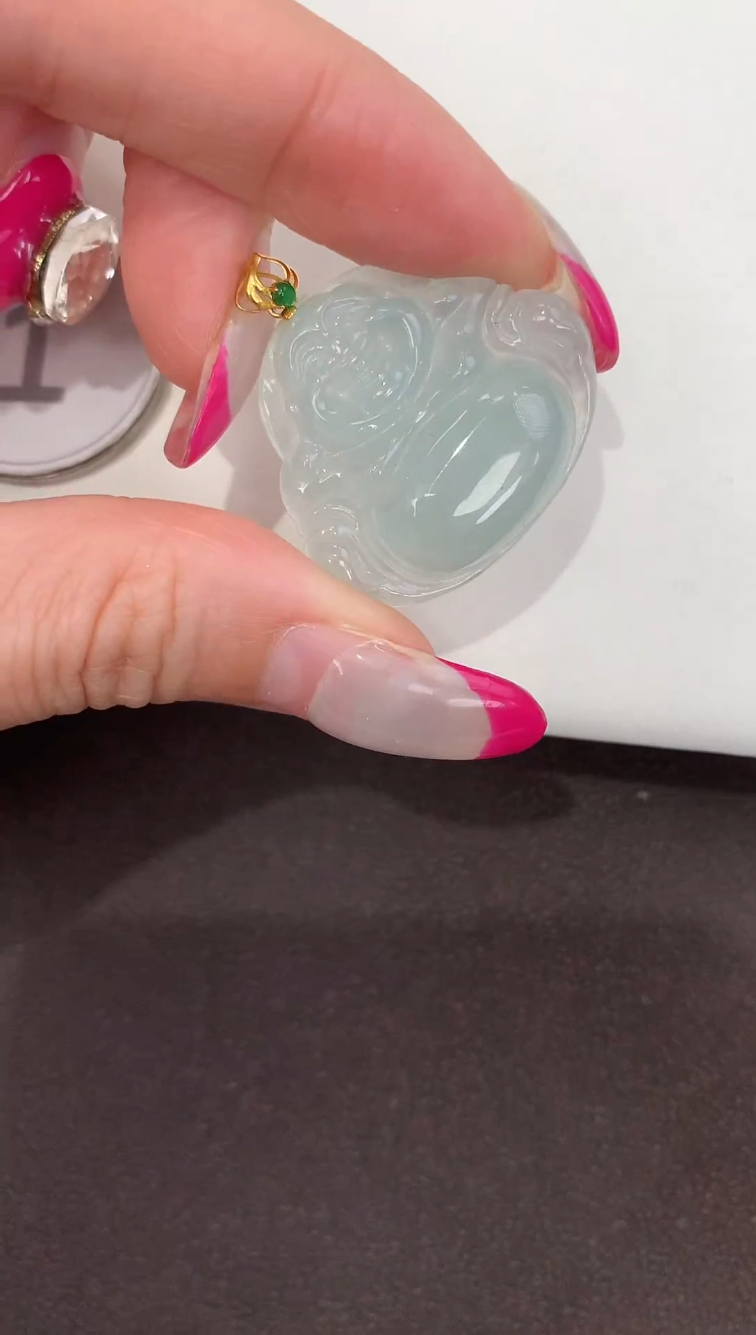 颈饰18K金镶嵌翡翠缅甸a货翡翠