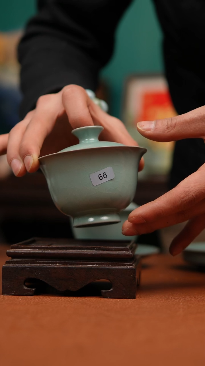 【闪购商品】瓷片仿古元宝两才盖碗大瑕福利