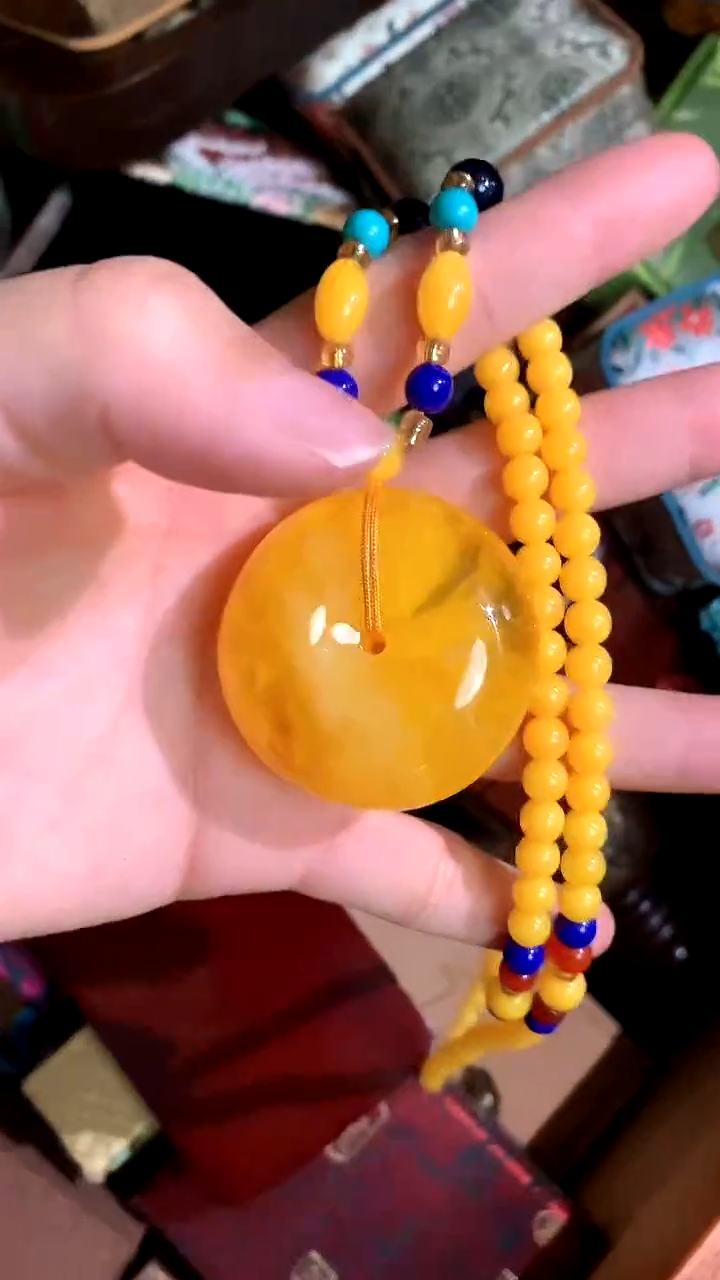 【闪购商品】蜜蜡吊坠(赠链)未镶嵌德诚精品专属摆件