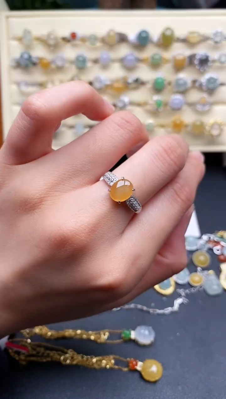 翡翠戒指银S925镶嵌66666666+3