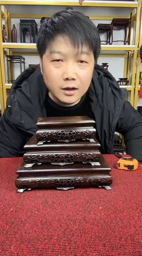 【闪购商品】紫檀木类家具14.5* 18.5*22.5CM