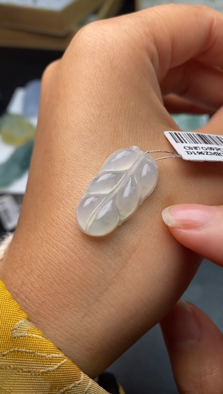 【闪购商品】定制翡翠未镶嵌翡翠毛货~