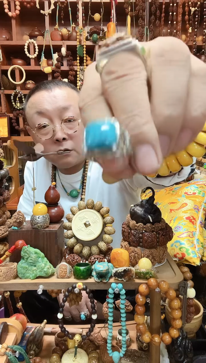 把件桃核B****o链接链接链接链接