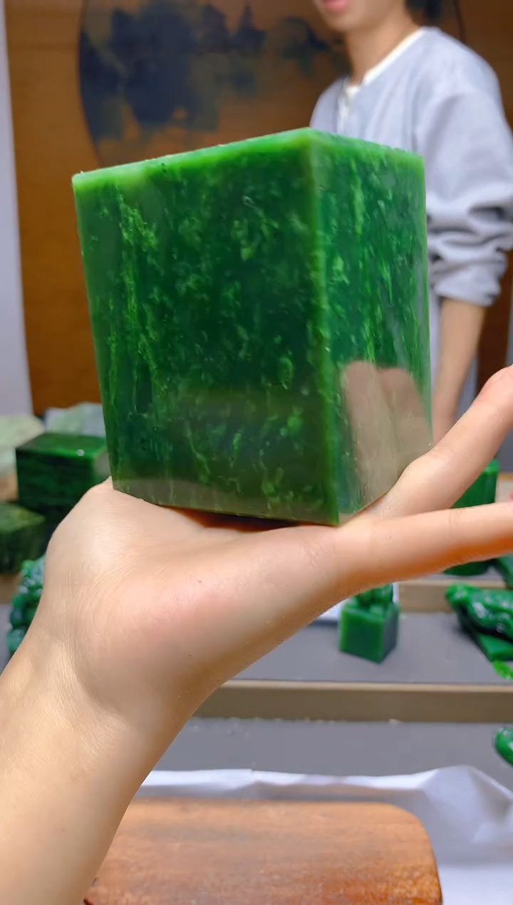 【闪购商品】和田玉（碧玉）挂件未镶嵌1