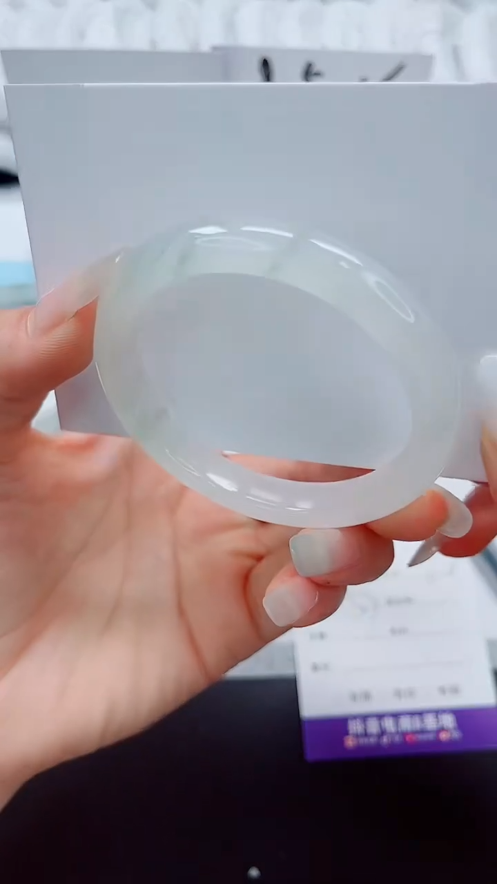 石英质玉手镯未镶嵌317-53