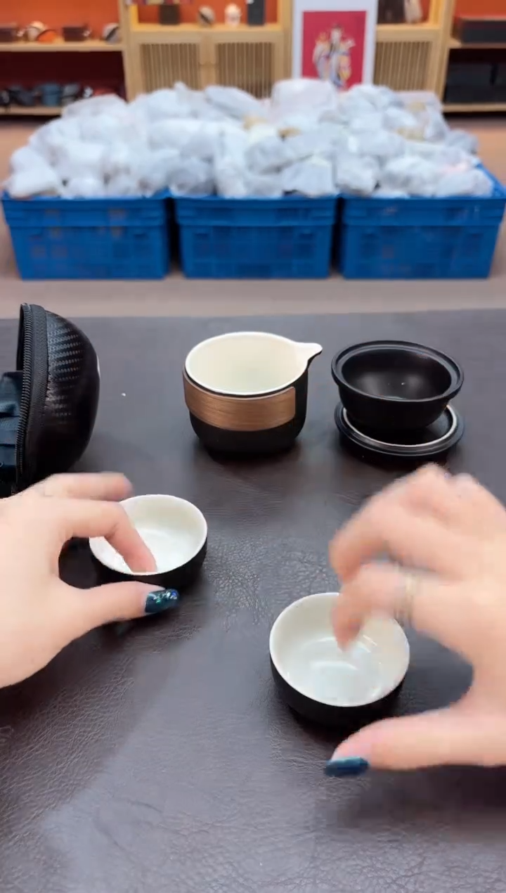 【闪购商品】摆件瓷SC1111111111111