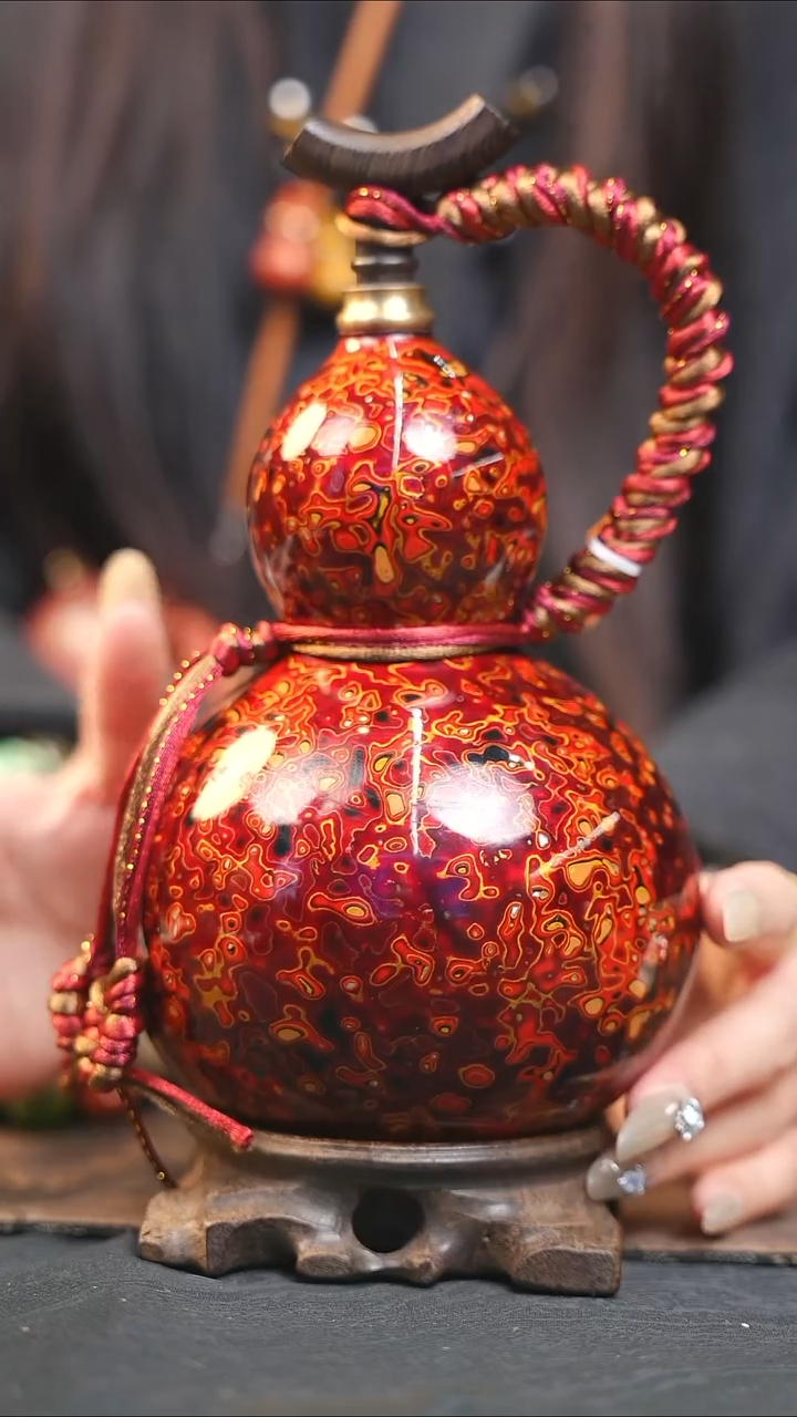 【闪购商品】XH120漆艺酒葫芦不包手串及旋转底座