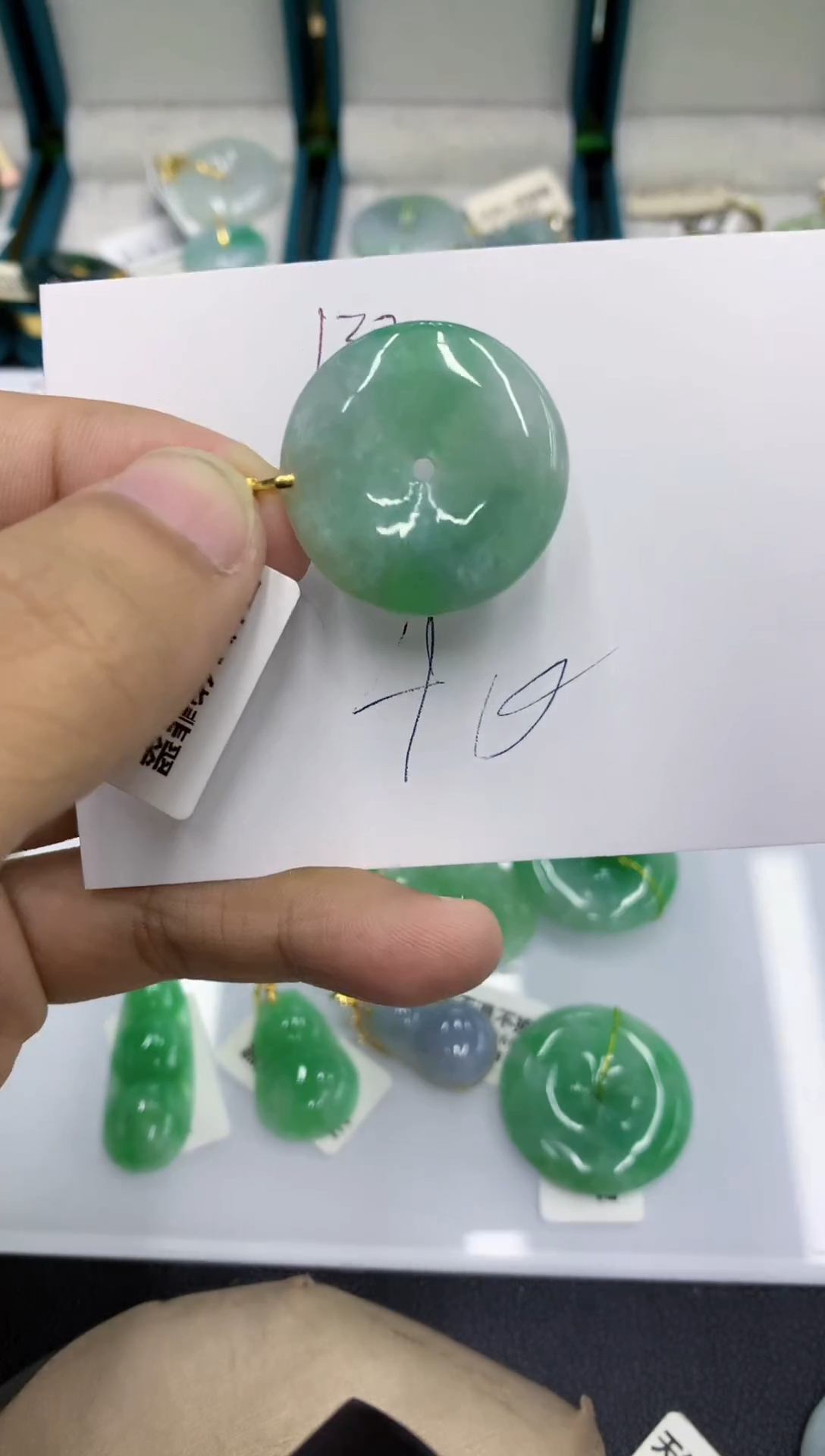 颈饰未镶嵌翡翠111111111