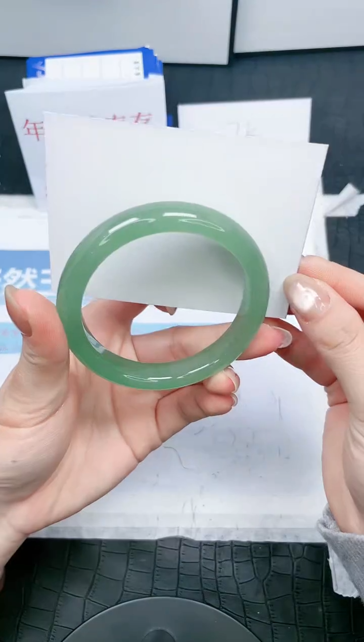 【闪购商品】石英质玉手镯未镶嵌339-57.6