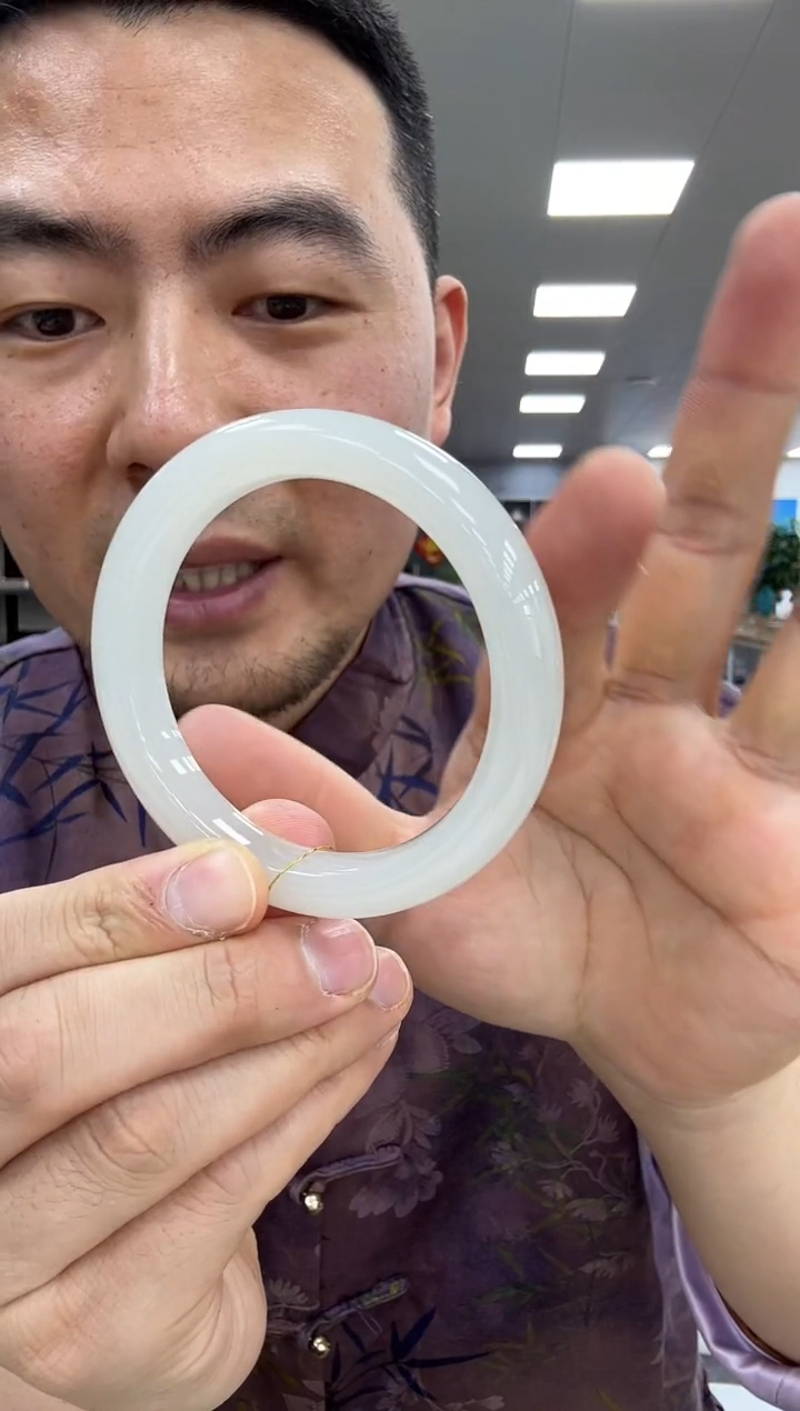 【闪购商品】和田玉手镯未镶嵌58.5  945