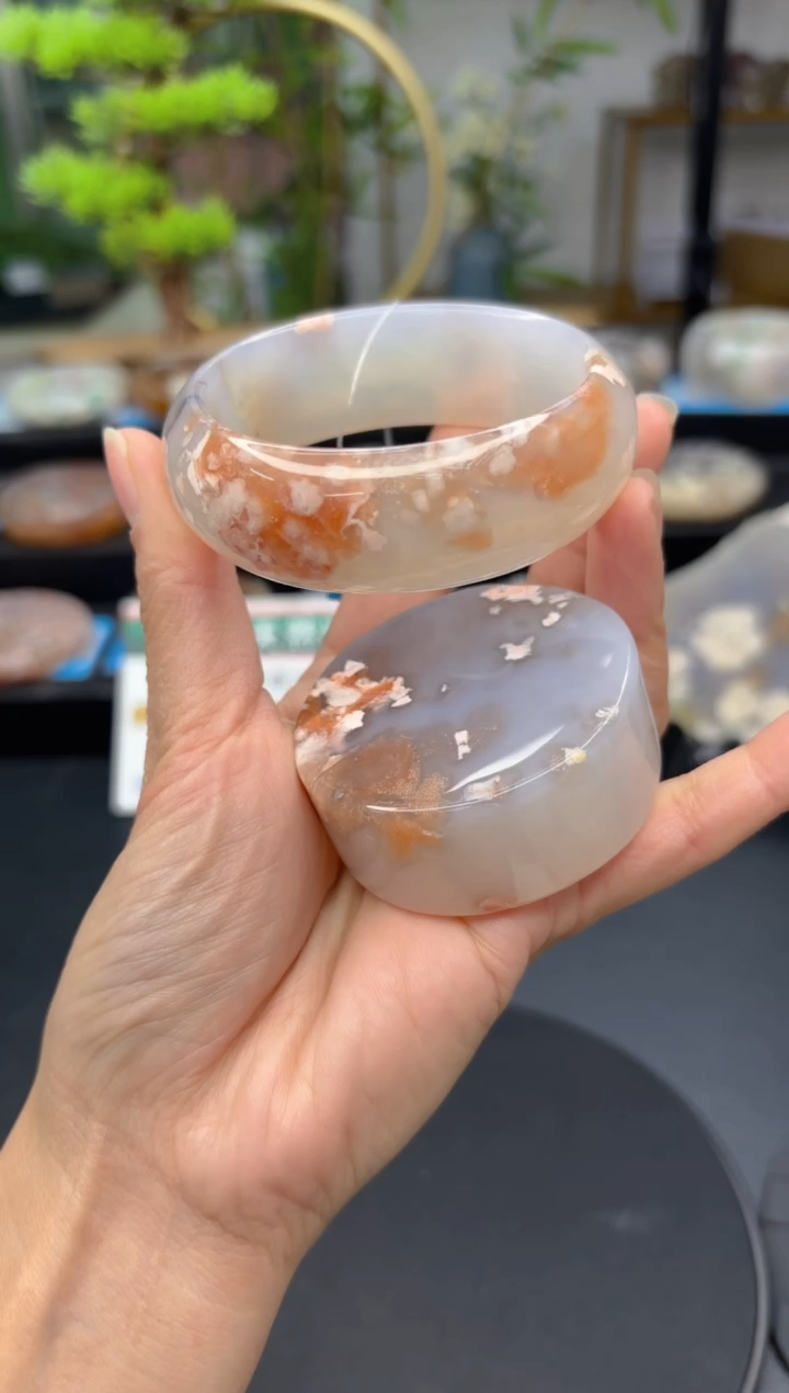 【闪购商品】石英质玉手镯未镶嵌C514(56圈赠送镯心)