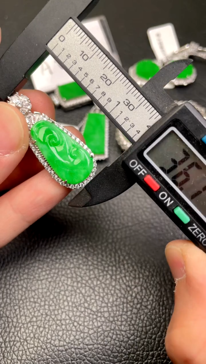 【闪购商品】翡翠吊坠(不含链)银S925镶嵌吊坠