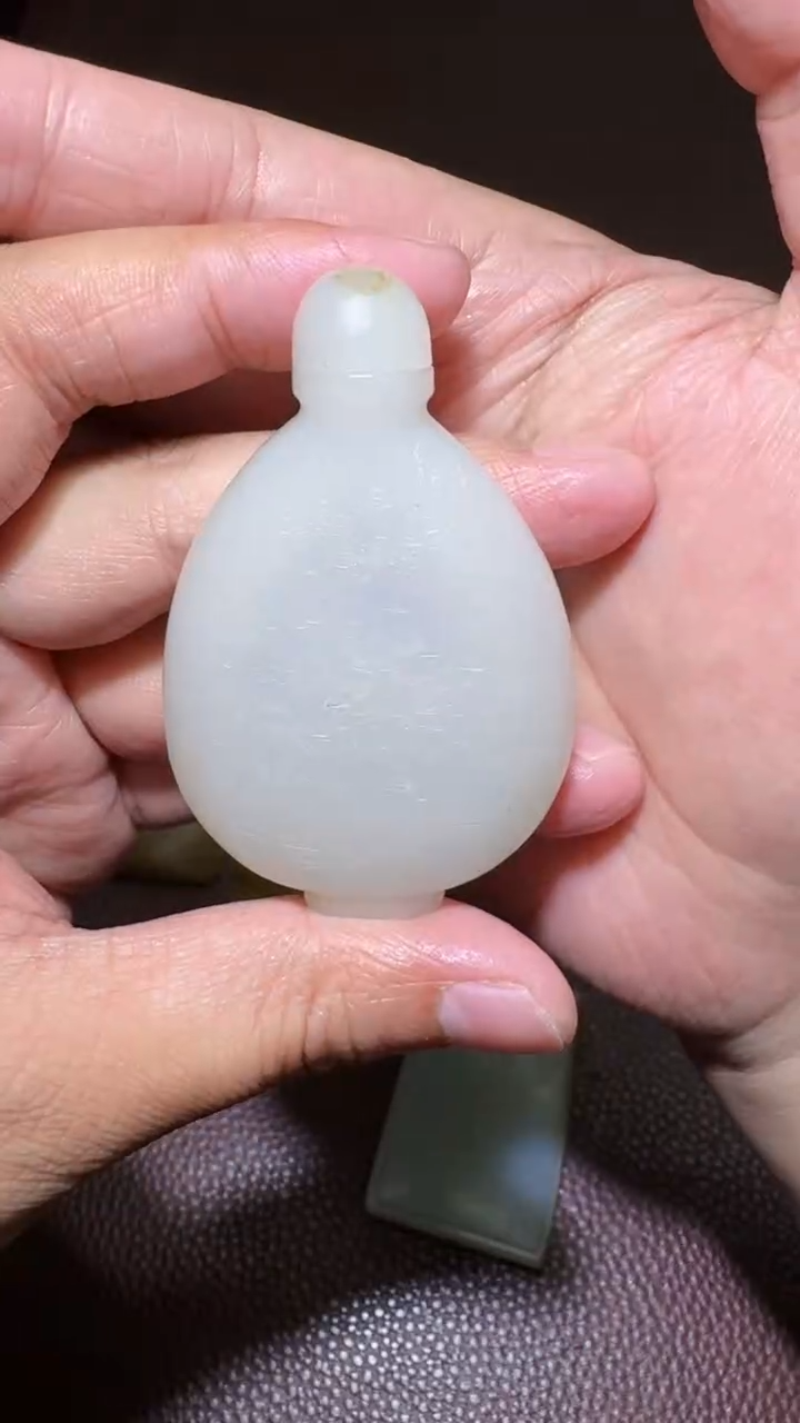 未镶嵌和田玉挂件朱****进和田玉