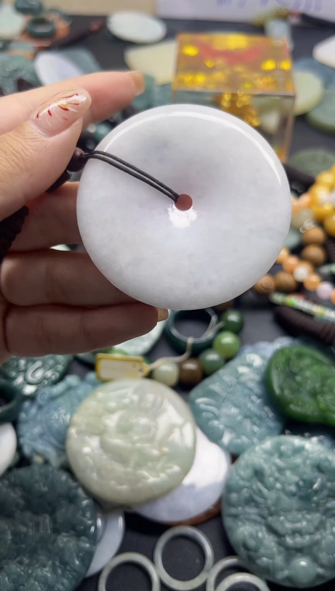 【闪购商品】翡翠颈饰未镶嵌翡翠