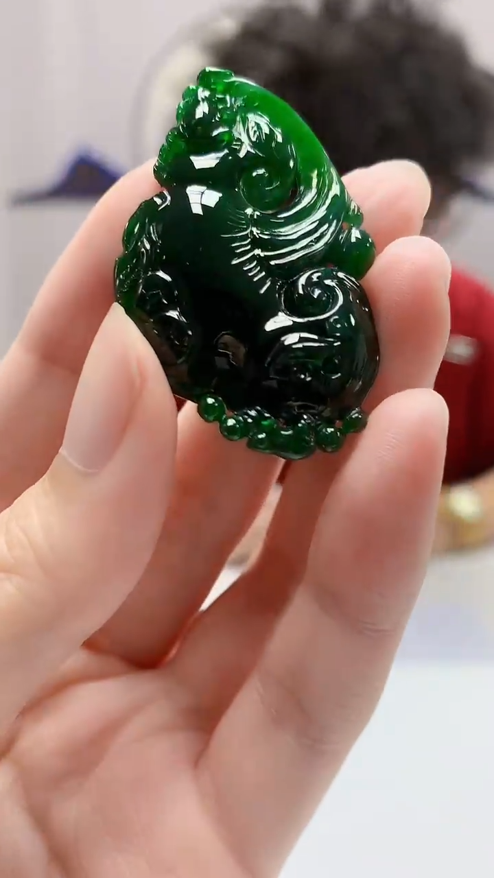 【闪购商品】定制翡翠未镶嵌4688zm-毛货赠珠链如意204