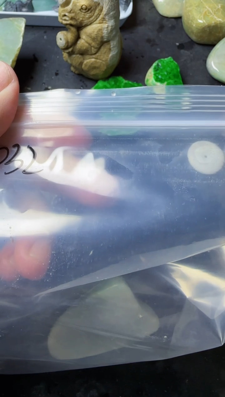 【闪购商品】翡翠颈饰未镶嵌032翡翠