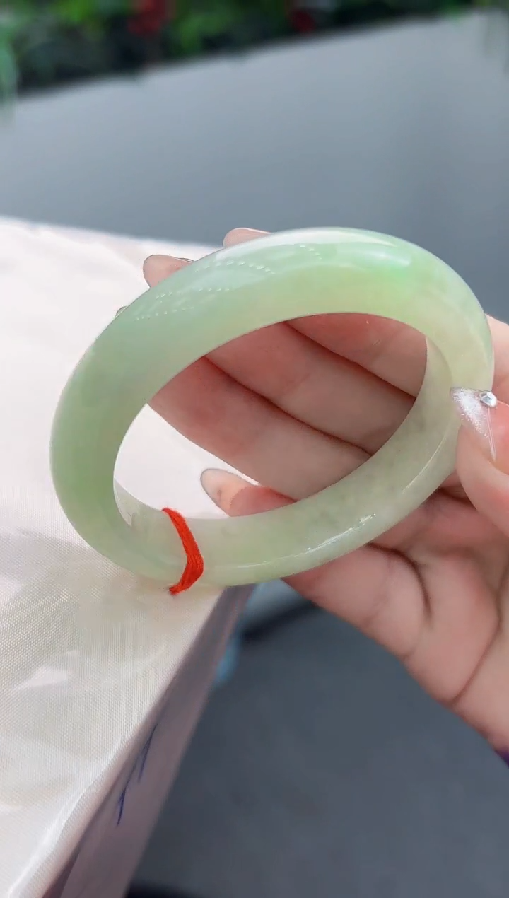 【闪购商品】翡翠手镯未镶嵌翡翠手镯