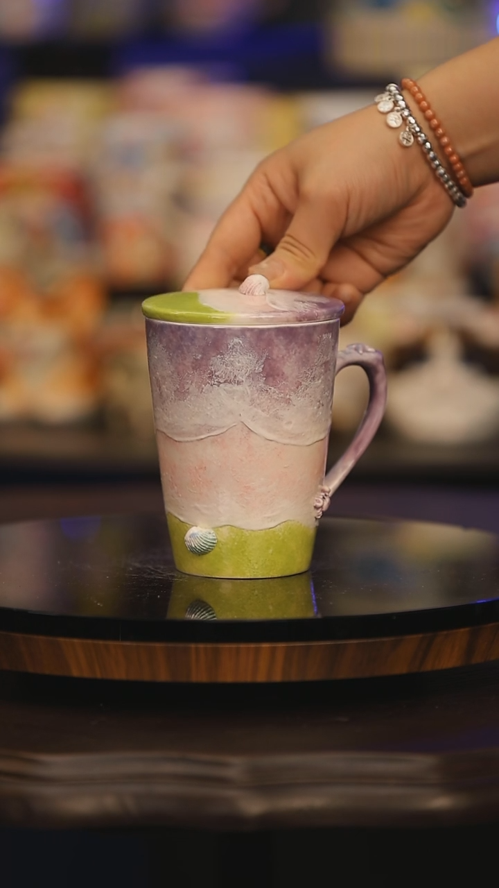 【闪购商品】摆件景德镇釉下彩绘设计师款式陶瓷